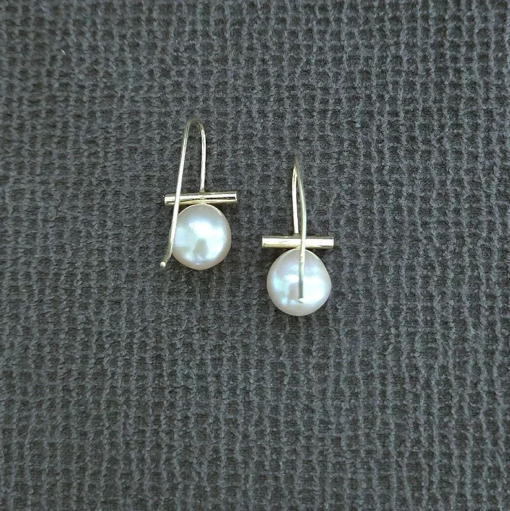 Pink🩷 Freshwater Pearl Drop Earrings